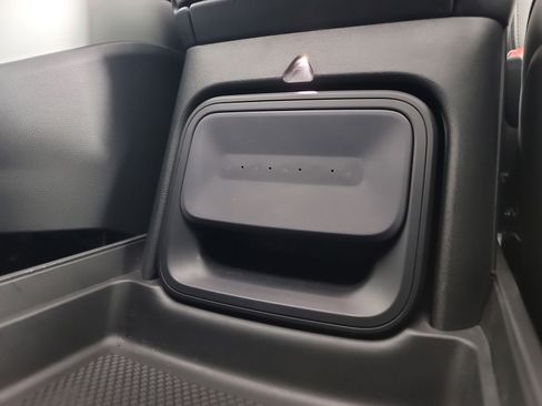 Used 2023 Rivian R1S Launch Edition image 33