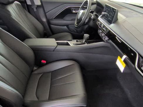 Used 2025 Acura ADX FWD image 24