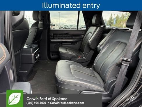 Used 2023 Ford Expedition Platinum AWD/4WD image 12