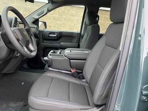 New 2026 Chevrolet Silverado 1500 Custom Trail Boss w/ Turbomax Blackout Package image 12