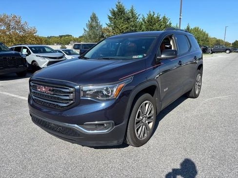Used 2017 GMC Acadia SLT AWD/4WD image 1