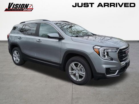 Used 2023 GMC Terrain SLE w/ Driver Convenience Package AWD/4WD image 7