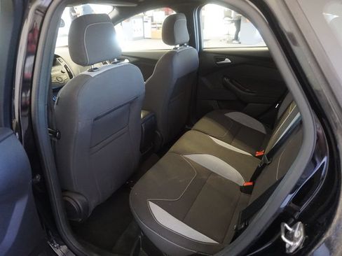 Used 2018 Ford Focus ST FWD image 17