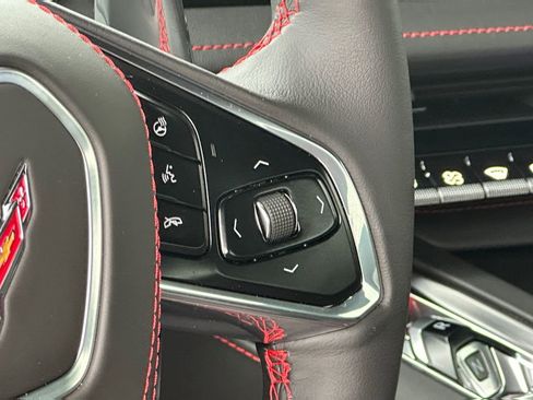 Used 2026 Chevrolet Corvette Stingray Premium Conv w/ Z51 Performance Package RWD image 20