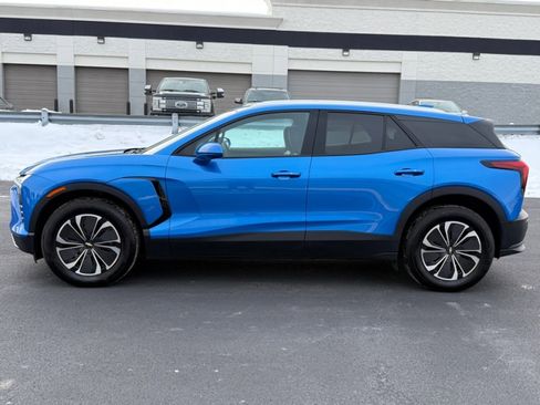 Used 2024 Chevrolet Blazer EV LT image 5