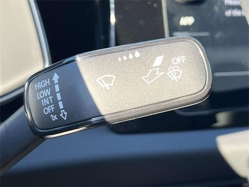 Used 2025 Volkswagen Jetta Sport image 25