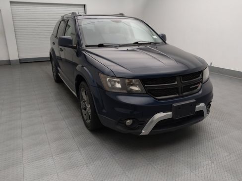 Used 2015 Dodge Journey Crossroad w/ Flexible Seating Group FWD image 14