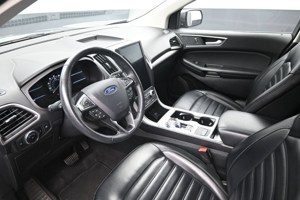 Used 2024 Ford Edge SEL AWD/4WD image 19