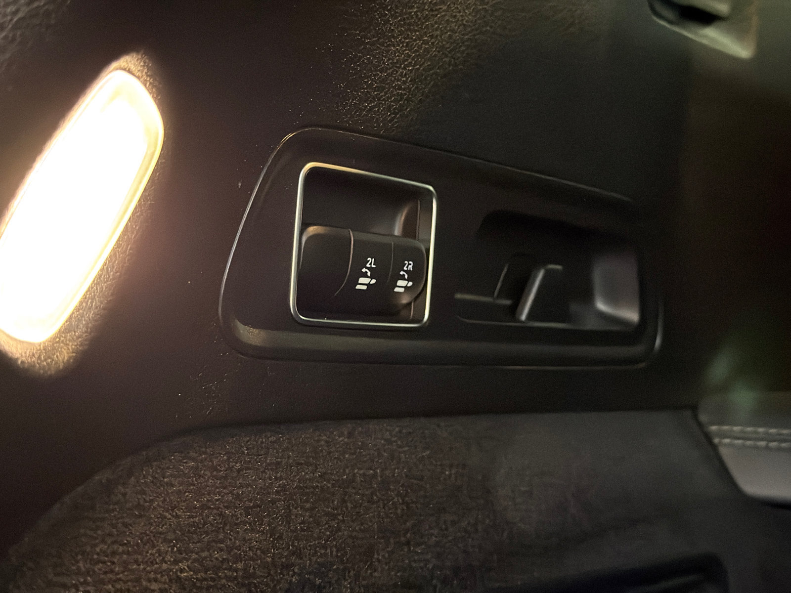 Used 2025 Mercedes-Benz GLS 63 AMG 4MATIC image 15