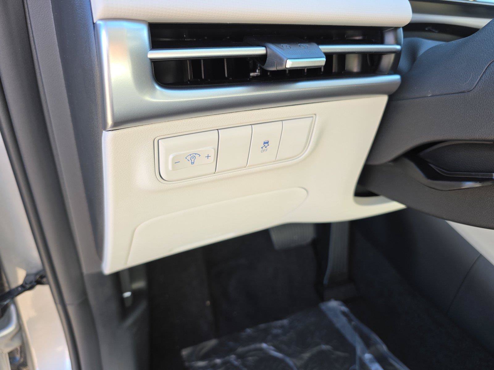 New 2026 Hyundai Tucson SE AWD/4WD image 12