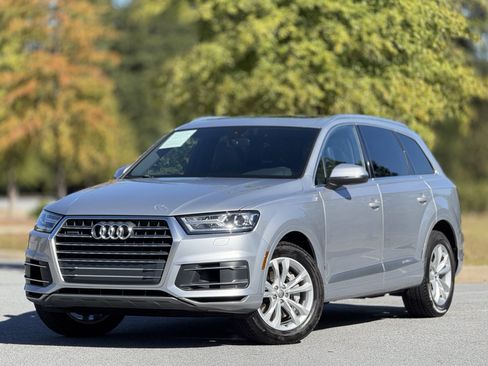 Used 2018 Audi Q7 3.0T Premium image 7
