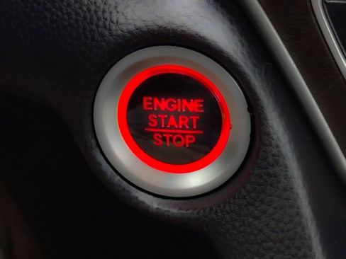 Used 2018 Honda Accord Touring image 44