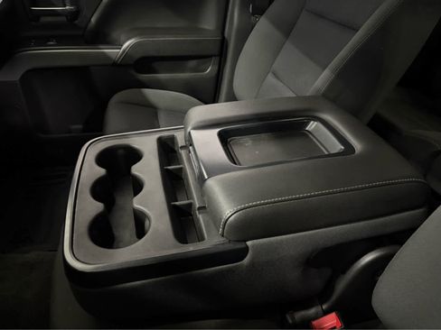 Used 2018 Chevrolet Silverado 1500 LT w/ Texas Edition image 24