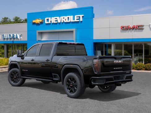New 2026 GMC Sierra 2500 AT4 w/ AT4 Premium Plus Package AWD/4WD image 3