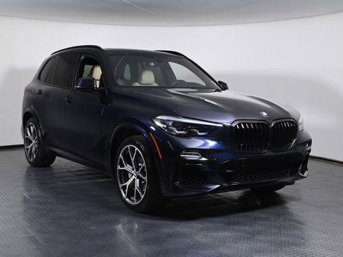 Used 2021 BMW X5 xDrive40i w/ M Sport Package AWD/4WD image 7
