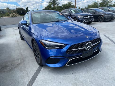 Used 2026 Mercedes-Benz CLE 300 4MATIC Coupe image 2