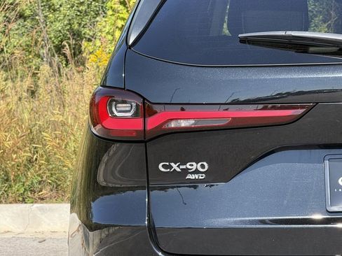 Used 2024 MAZDA CX-90 3.3 Turbo w/ Preferred Package image 6