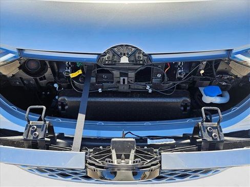 New 2025 Volkswagen ID. Buzz Pro S image 17