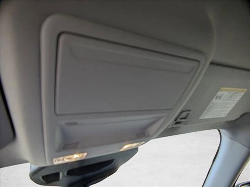 Used 2022 Ford Escape SE w/ Convenience Package image 18