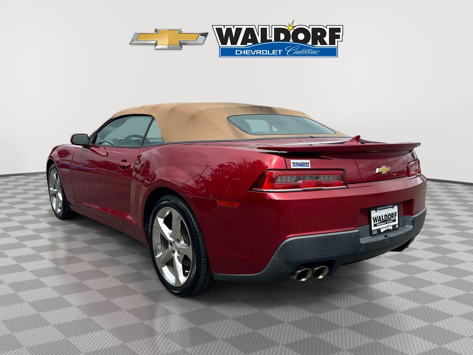 Used 2015 Chevrolet Camaro LT w/ RS Package RWD image 4