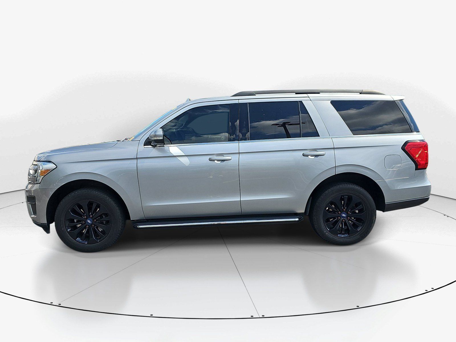 Used 2022 Ford Expedition XLT RWD image 6