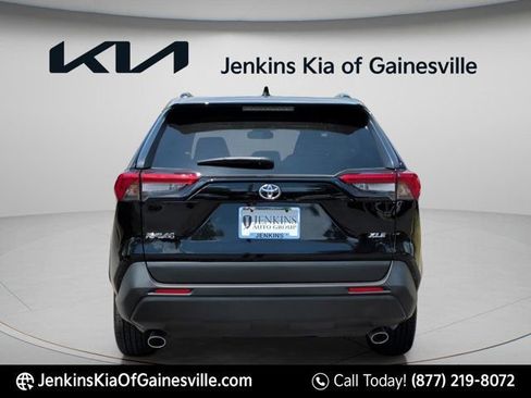 Used 2025 Toyota RAV4 XLE Premium w/ Weather Package FWD image 5