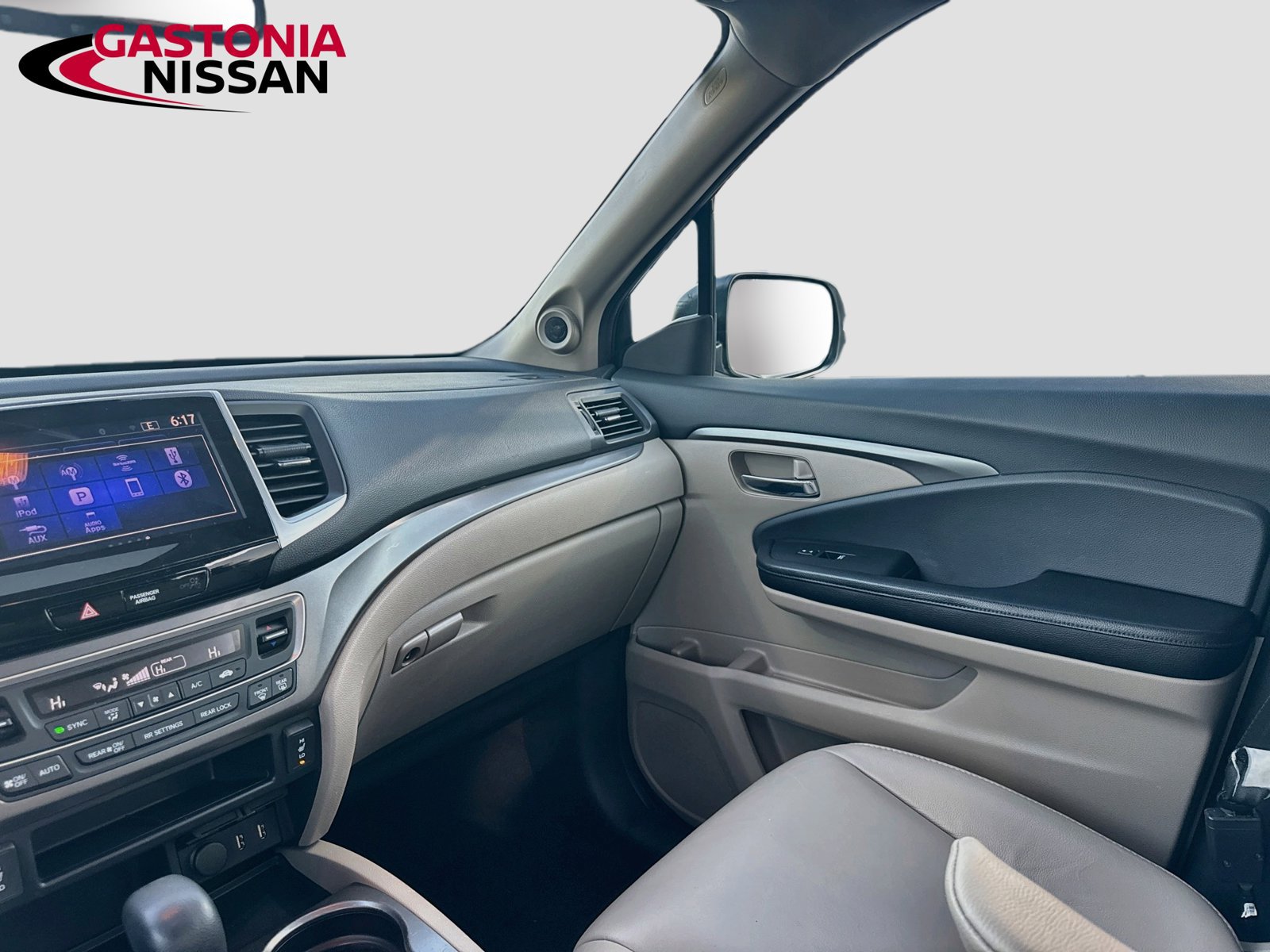 Used 2017 Honda Pilot EX-L image 31