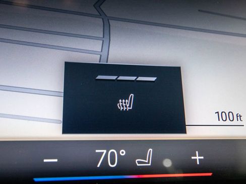 Used 2025 BMW 430i Convertible image 25