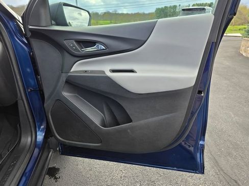 Used 2023 Chevrolet Equinox LS w/ LS Convenience Package image 26