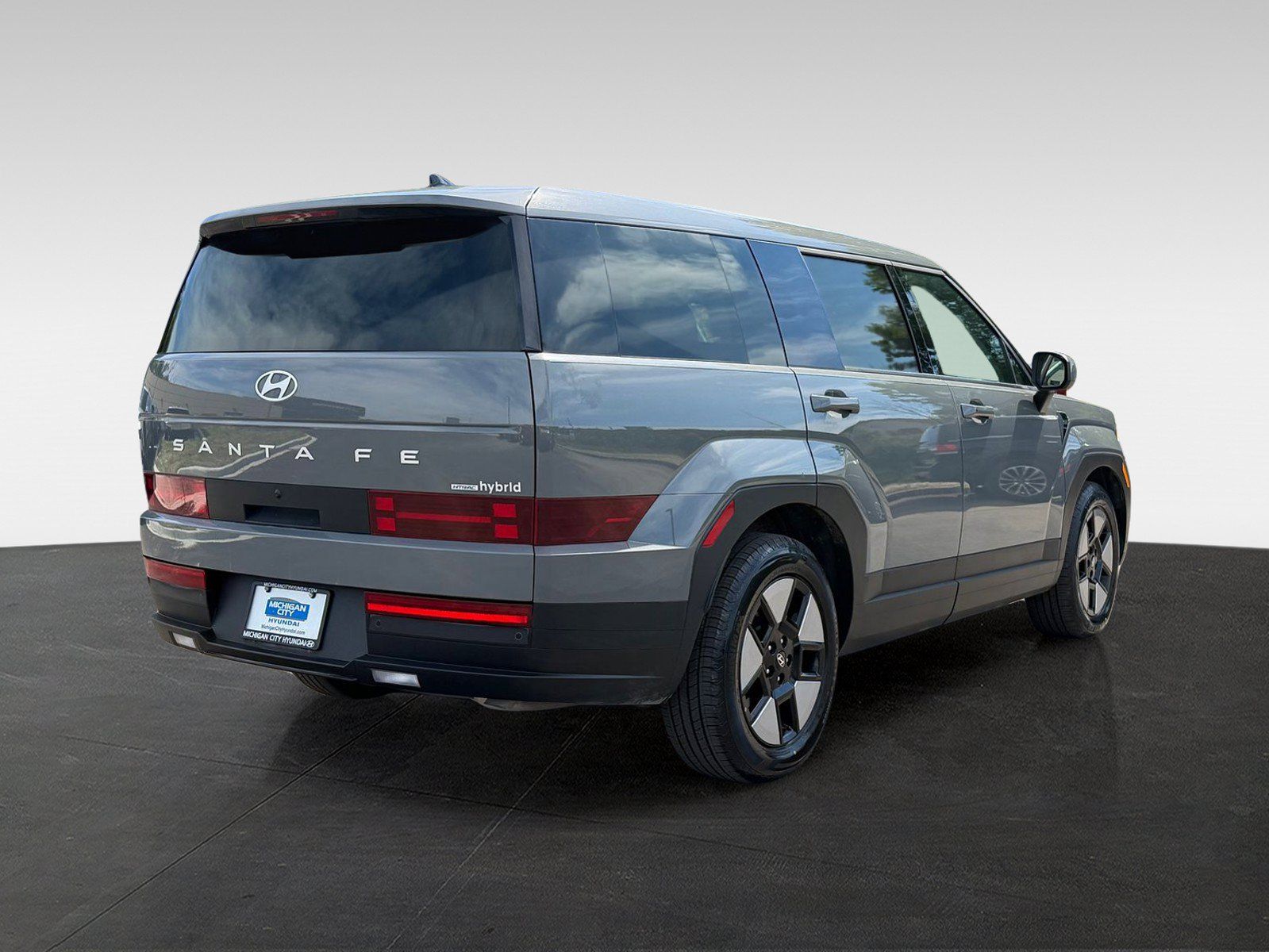 Certified 2026 Hyundai Santa Fe SE AWD/4WD image 4