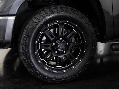 Used 2017 Toyota Tundra SR5 image 52