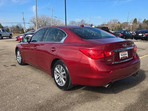 Used 2016 INFINITI Q50 3.0t Premium w/ Driver Assistance Package image 3