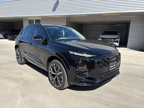 New 2026 Audi Q3 quattro 2.0T image 3