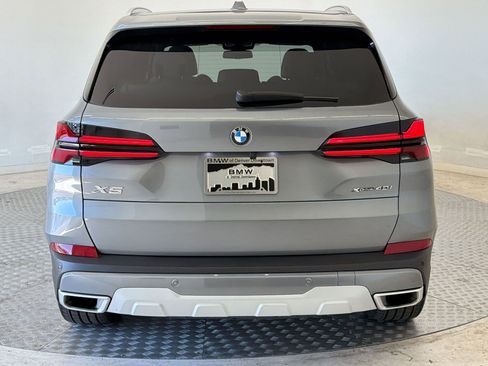 Certified 2024 BMW X5 xDrive40i w/ Parking Assistance Package image 10