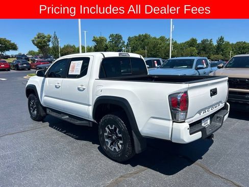 Used 2023 Toyota Tacoma TRD Off-Road w/ TRD Premium Off Road Package AWD/4WD image 18