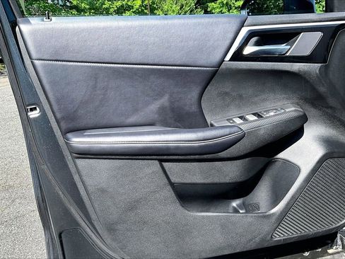 Used 2024 Mitsubishi Outlander SE FWD image 27