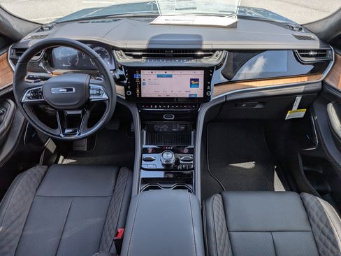 New 2026 Jeep Grand Cherokee L Summit AWD/4WD image 14