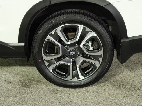 Certified 2025 Subaru Ascent Limited image 33