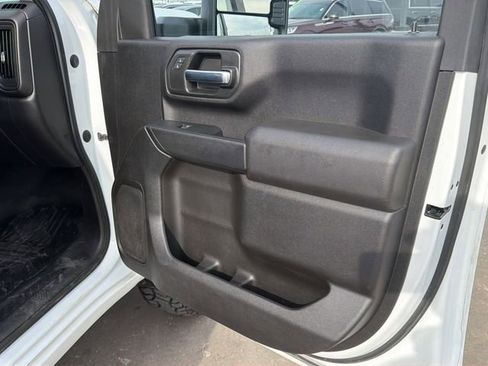 Used 2023 GMC Sierra 2500 Pro w/ Gooseneck/5TH Wheel Package image 11