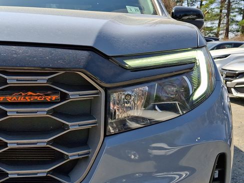 Used 2024 Honda Passport TrailSport image 10