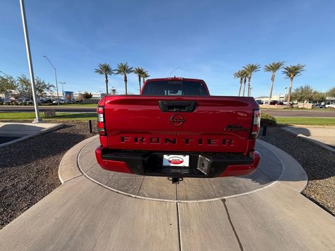 Used 2023 Nissan Frontier PRO-4X w/ Pro-4X Premium Package image 6