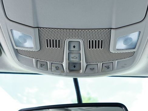 Used 2018 Ford Fusion Titanium FWD image 19