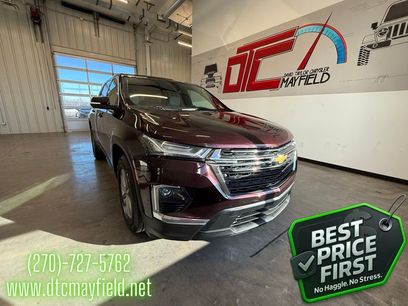 Used 2022 Chevrolet Traverse LT