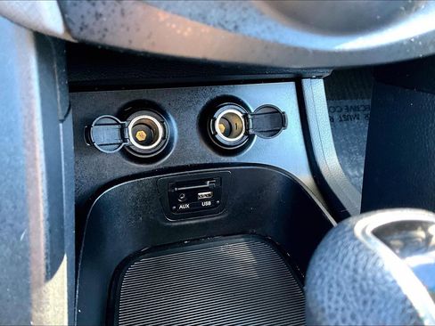 Used 2016 Hyundai Santa Fe AWD w/ Option Group 02 image 31