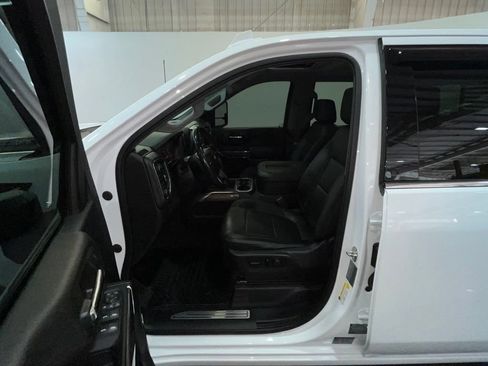 Used 2020 Chevrolet Silverado 2500 LTZ AWD/4WD image 15
