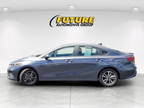 Used 2023 Kia Forte LXS image 8