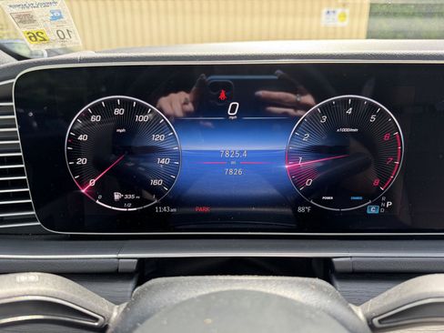 Certified 2026 Mercedes-Benz GLE 350 4MATIC image 9