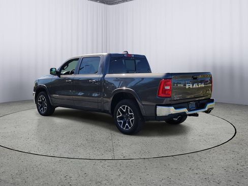 Used 2026 RAM 1500 Laramie AWD/4WD image 6