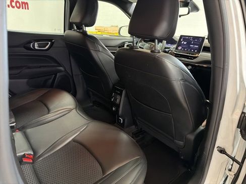 Used 2022 Jeep Compass Altitude image 18