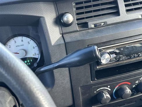 Used 2008 Dodge Dakota SXT image 26